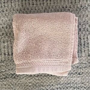 Noble Excellence Elite 800 Pink Wash Cloth